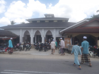 Bantu Baikpulih Masjid di Kota Bharu Kelantan